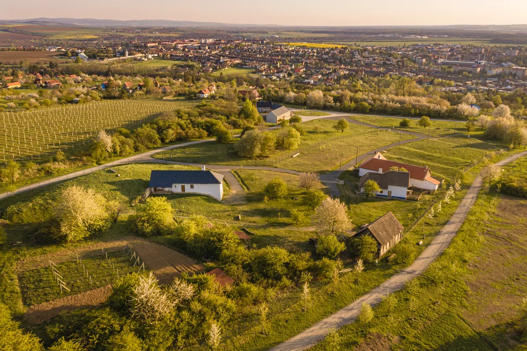 Dřevěná stodola muzea v přírodě Rochus